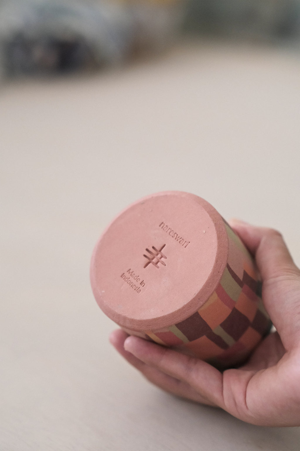 #002 Dana Cup - Orange Pink